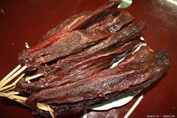 Thịt Lơn Gác Bếp Sơn La [ 1kg]