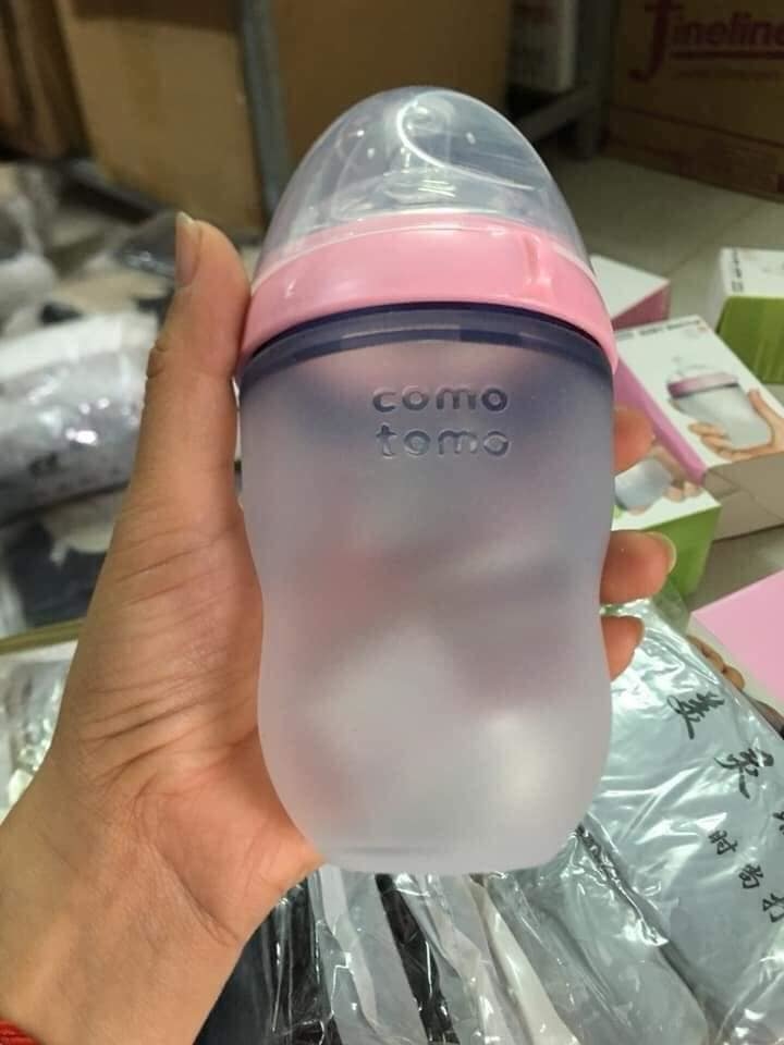 Bình sữa Comotomo