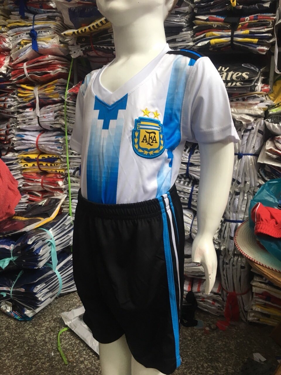 Bộ thể thao bé trai đội tuyển Argentina