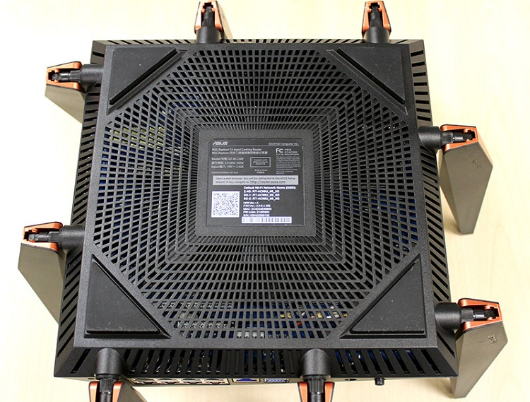 Router Wifi ASUS GT-AC5300 Ba băng tần, Chuẩn AC5300 (Chuyên cho gaming, 4K streaming. Với vi xử lý Quad-core 1.8Ghz)