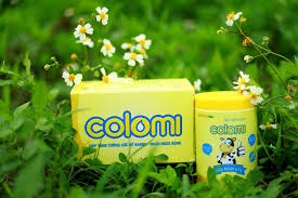 Bột sữa non Colomi 51% sữa non được nhập khẩu từ Mỹ cho bé hộp 130gr