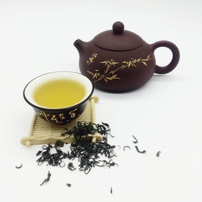 [MUA 1 TẶNG 1] Trà Búp Tôm Tân Cương 1 lá 200gr TẶNG Hộp đựng trà màu xanh