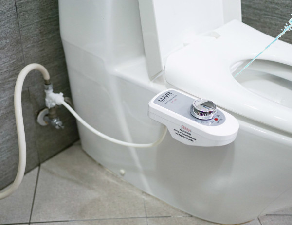 Vòi rửa vệ sinh thông minh LUVA BIDET LB201