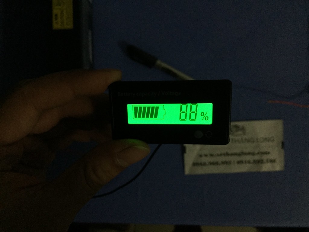 Đồng hồ đo dung lượng bình ắc quy, Pin Li-Ion đa năng lên đến 68VDC