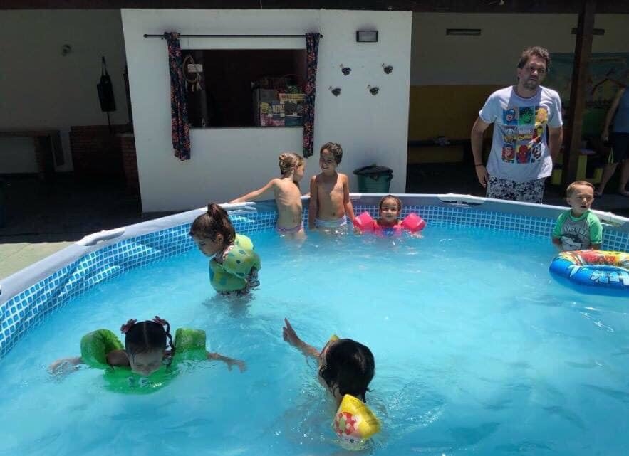 Phao bơi trẻ em MICKEY ( Bé từ 2 - 8 tuổi), phao bơi đeo tay cho bé chất liệu SIÊU nhẹ tiêu chuẩn EU cao cấp