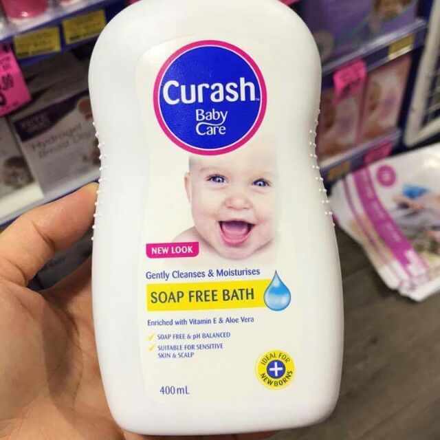 Dầu Tắm Không Xà Phòng Cho Bé Của Curash Baby Care Soap Free Bath 400ml