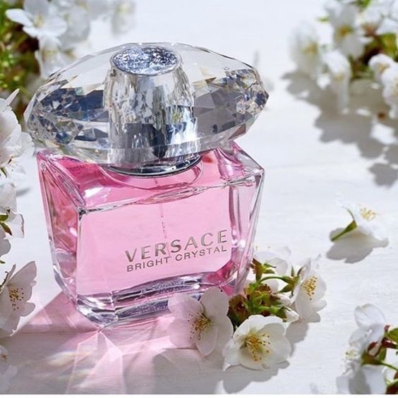 Nước hoa nữ Versace Bright Crystal for Women Eau De Toilette 90ml