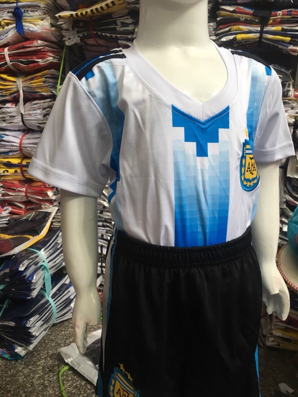Bộ thể thao bé trai đội tuyển Argentina