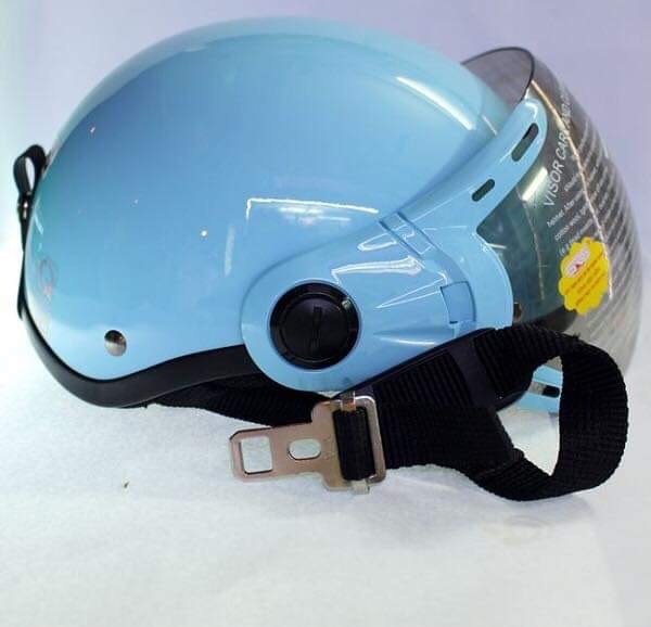Mũ bảo hiểm xe máy